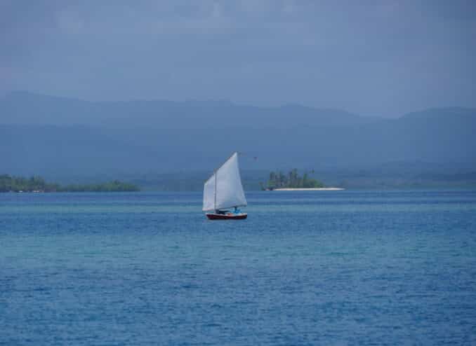 dinghy-sailing