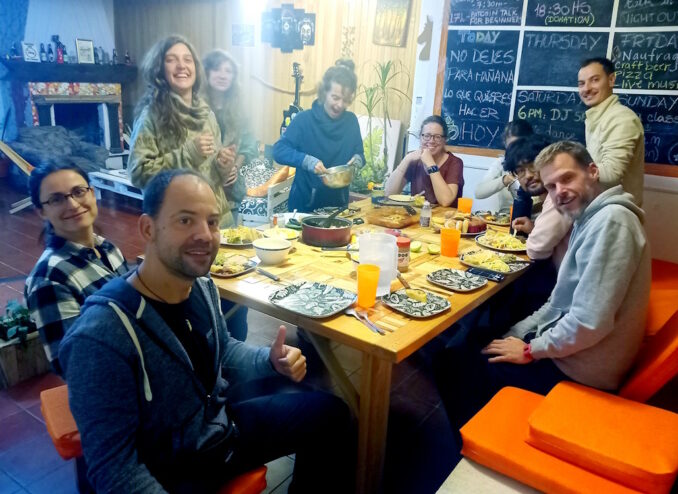 potluck_san_cristobal_hostel potluck_san_cristobal_hostel